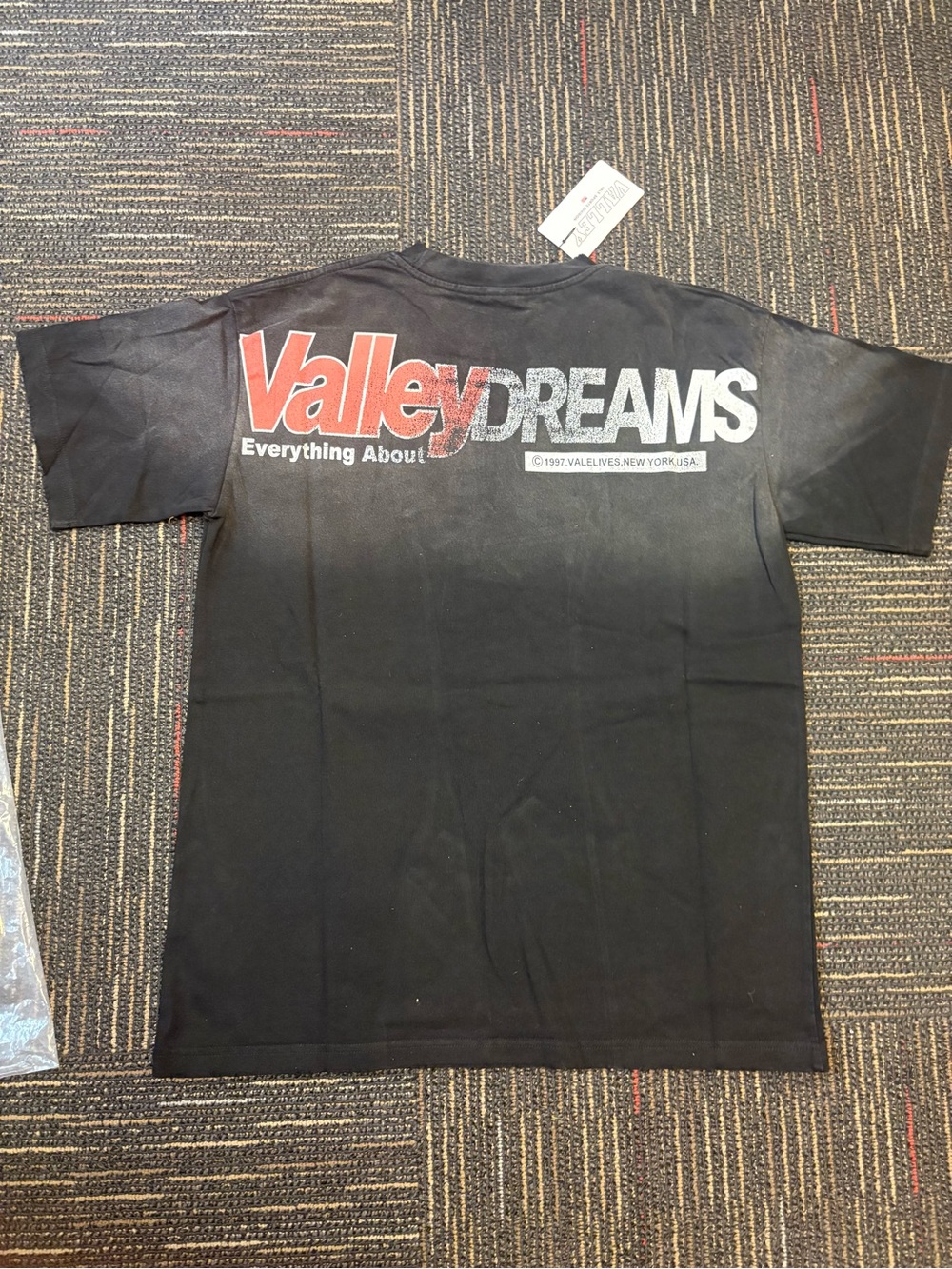 Vale shirt - Picture 3 of 3